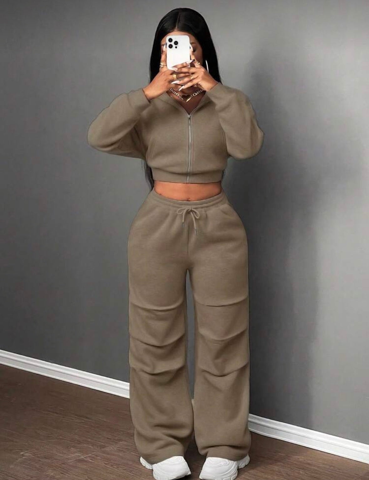 LEILA SWEATPANTS SET