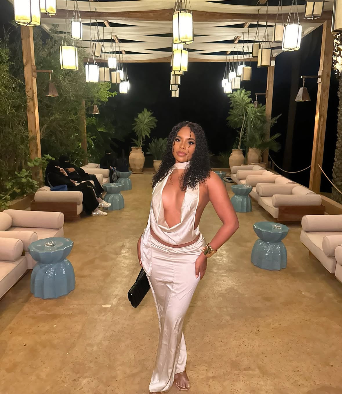 SAUDI 2 PIECE SET