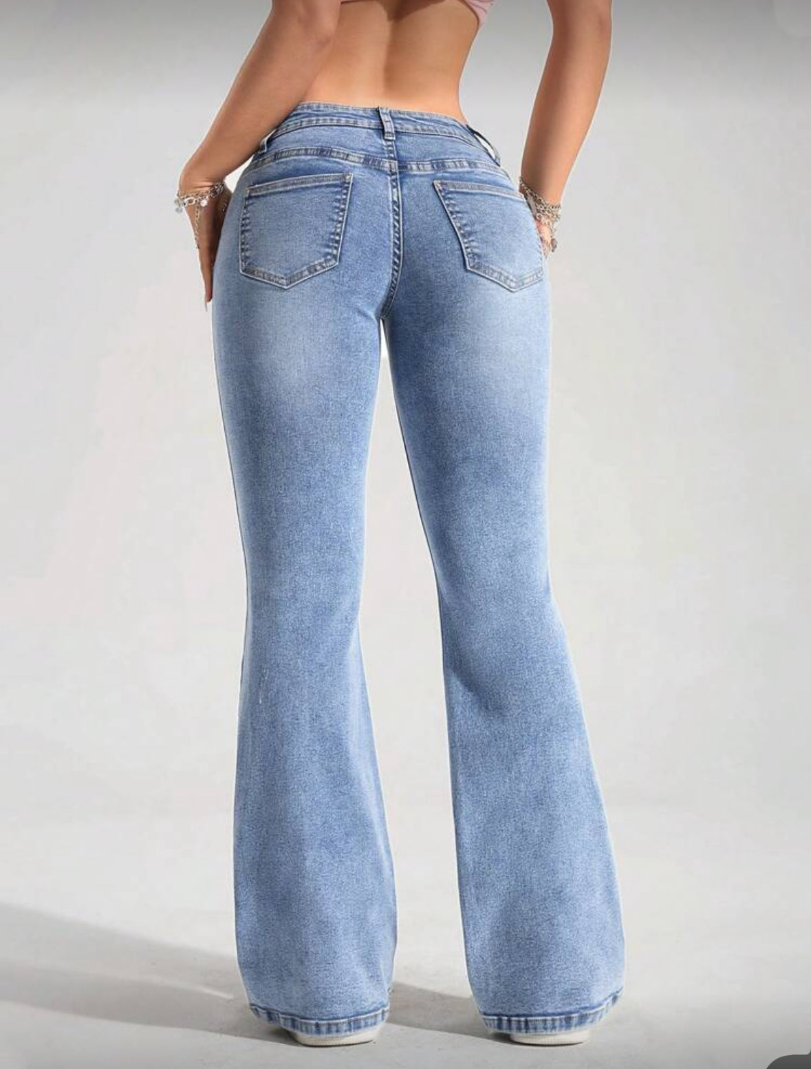 MARC JEANS