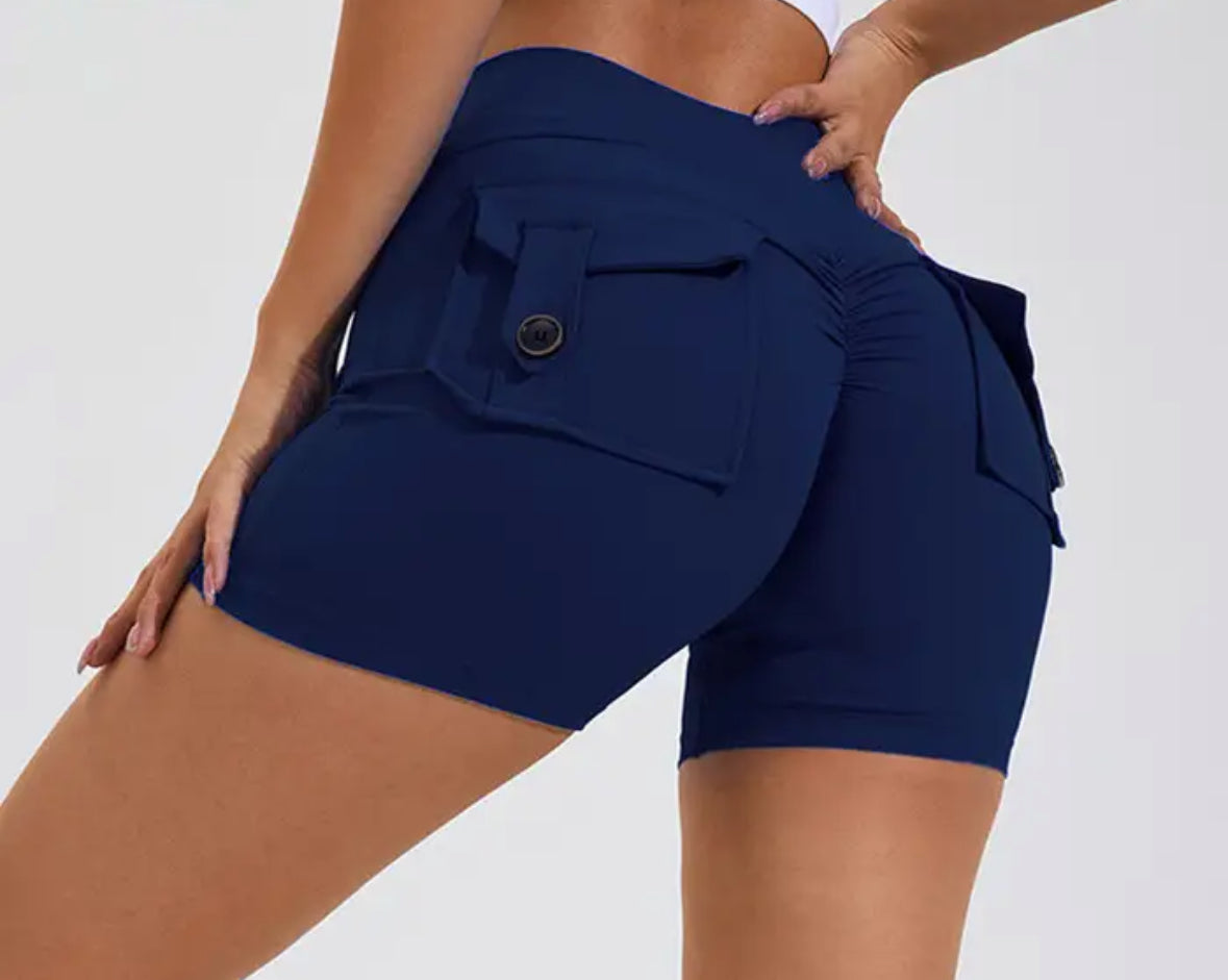 GYM SHORTS WITH POCKETS