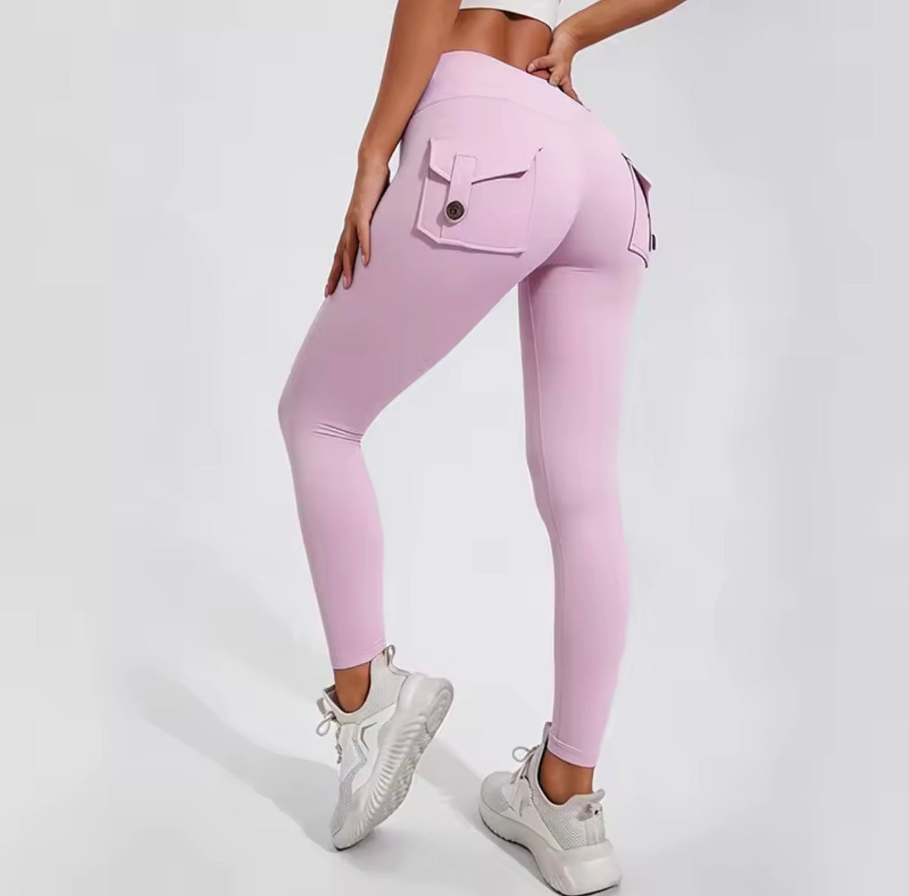 GYM SHORTS WITH POCKETS