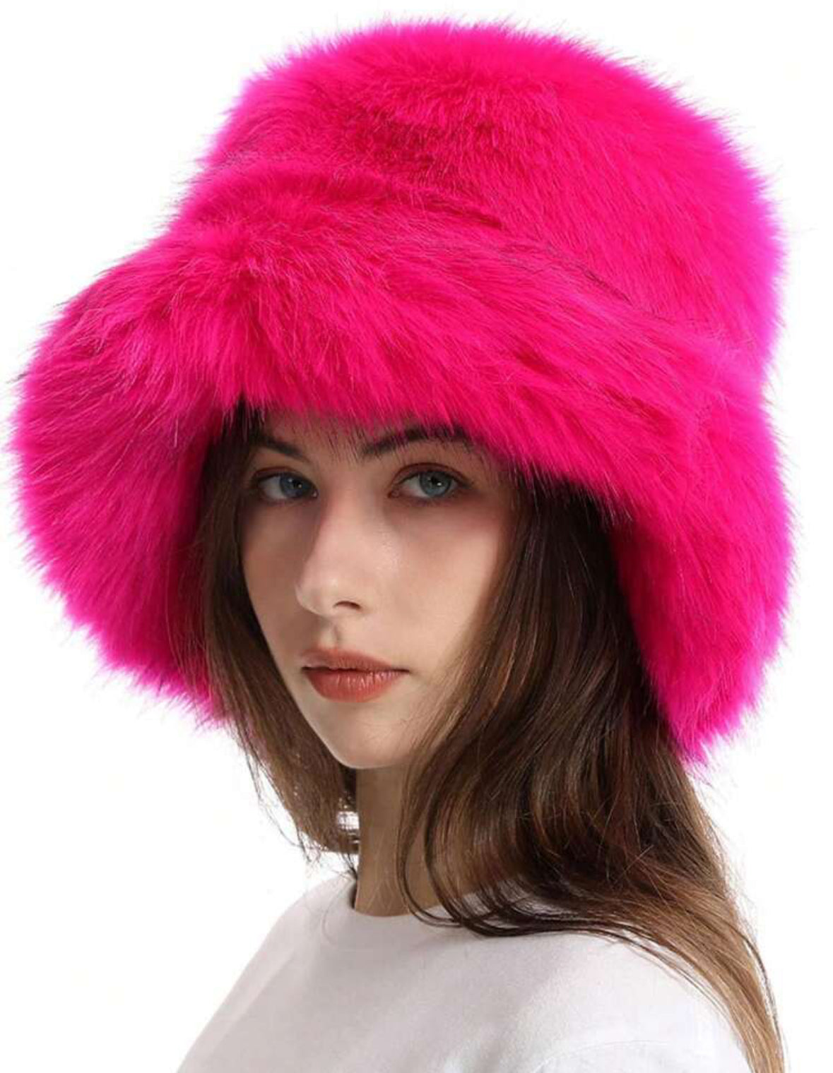 FLUFFY HAT