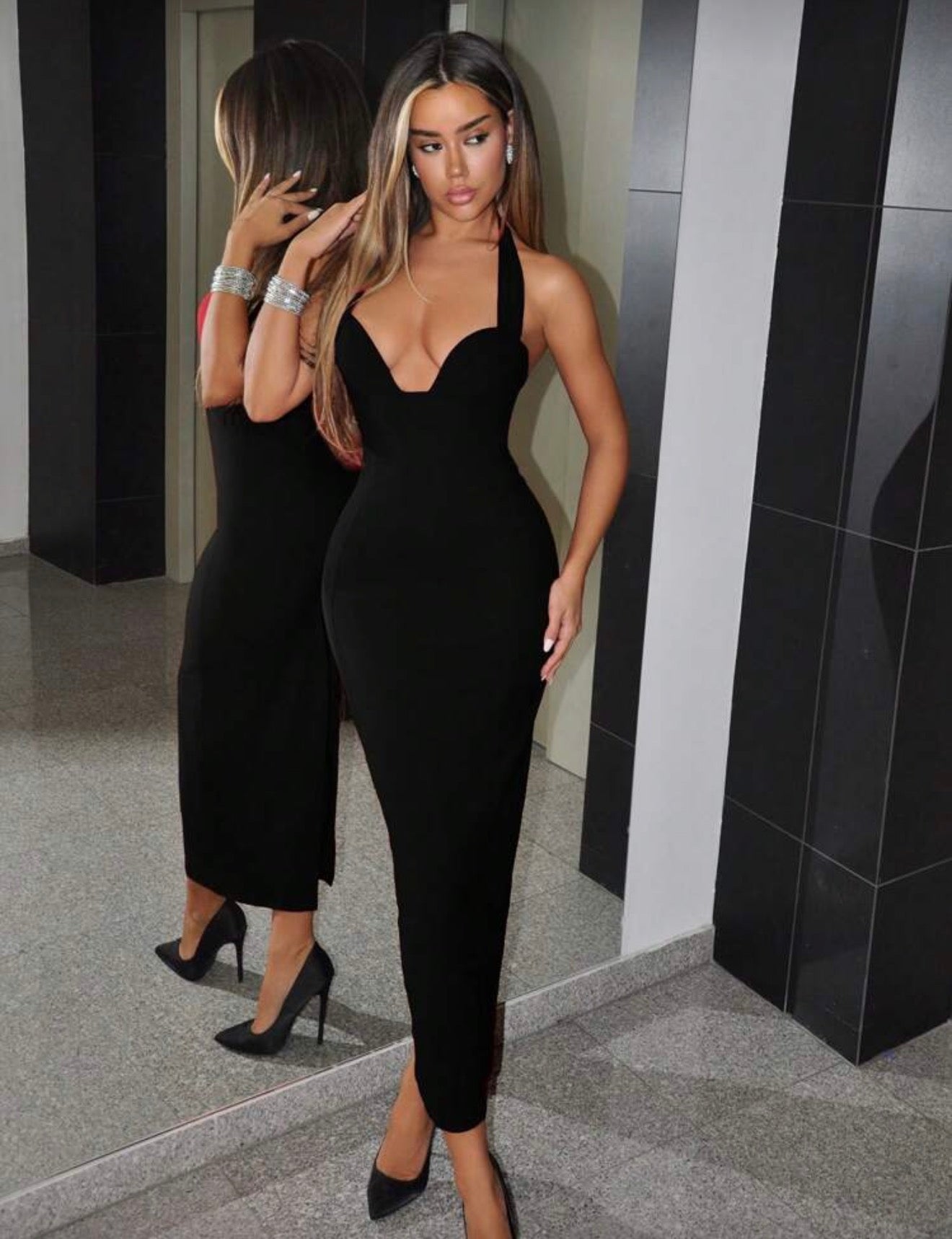 LIZZIE MAXI DRESS