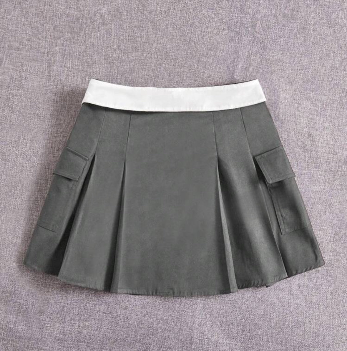 SCHOOL SKIRT